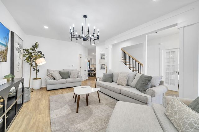 91 Cobia Street, Destin, FL 32541