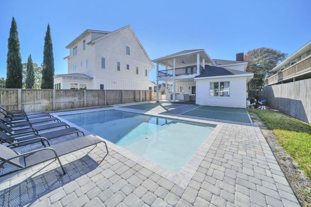 91 Cobia Street, Destin, FL 32541