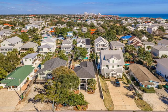 91 Cobia Street, Destin, FL 32541