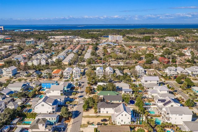 91 Cobia Street, Destin, FL 32541