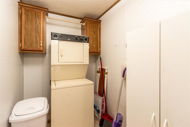 11 Alma Ln, Billings, MT 59102