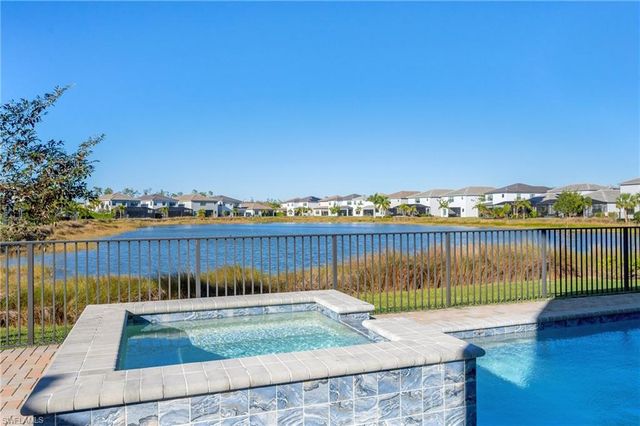 12775 Woodbury DR, Estero, FL 33928