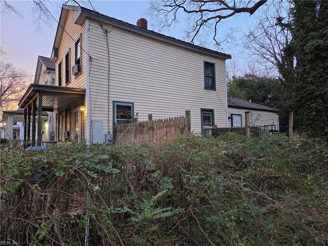 1239 Seaboard AVE, Chesapeake, VA 23324