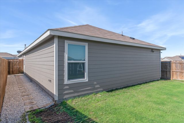 4144 Wintergreen Drive, Forney, TX 75126