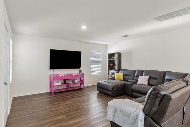 4144 Wintergreen Drive, Forney, TX 75126