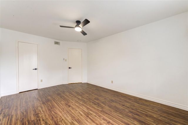 830 Threadneedle Street 224, Houston, TX 77079
