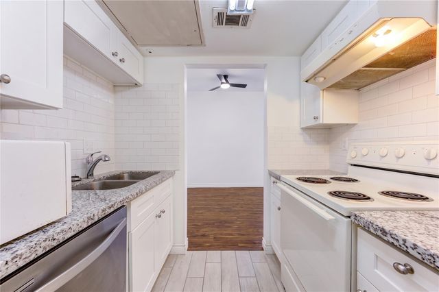 830 Threadneedle Street 224, Houston, TX 77079