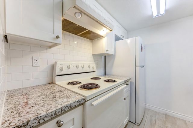830 Threadneedle Street 224, Houston, TX 77079