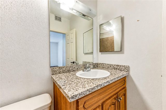 830 Threadneedle Street 224, Houston, TX 77079