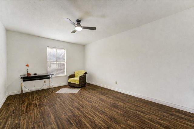 830 Threadneedle Street 224, Houston, TX 77079