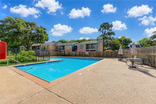830 Threadneedle Street 224, Houston, TX 77079