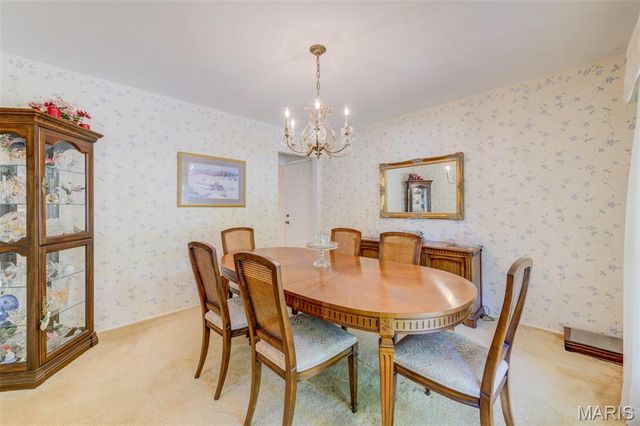 38 Forestvale Drive, Chesterfield, MO 63017