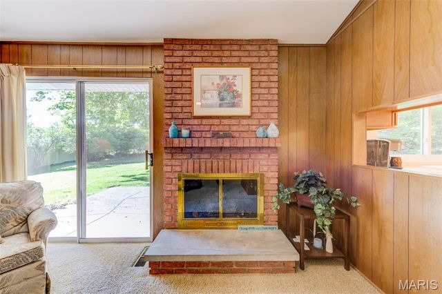 38 Forestvale Drive, Chesterfield, MO 63017