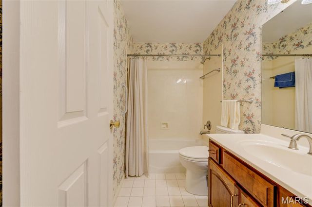 38 Forestvale Drive, Chesterfield, MO 63017