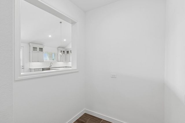 12114 Old Fashion Circle, Mont Belvieu, TX 77535