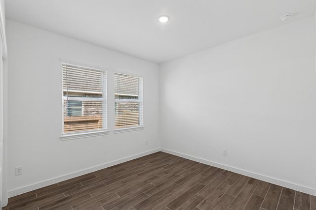 12114 Old Fashion Circle, Mont Belvieu, TX 77535