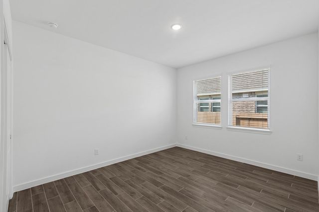 12114 Old Fashion Circle, Mont Belvieu, TX 77535