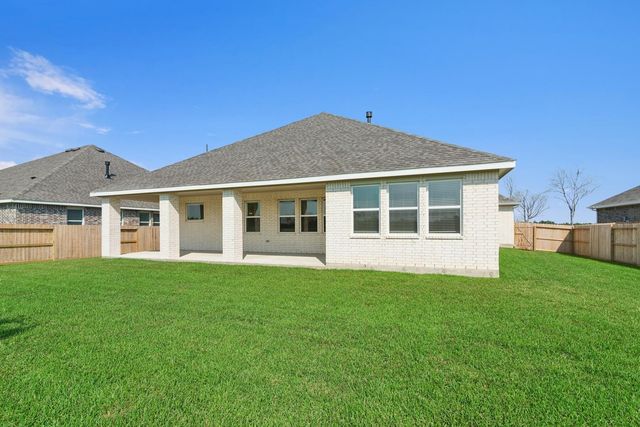 12114 Old Fashion Circle, Mont Belvieu, TX 77535