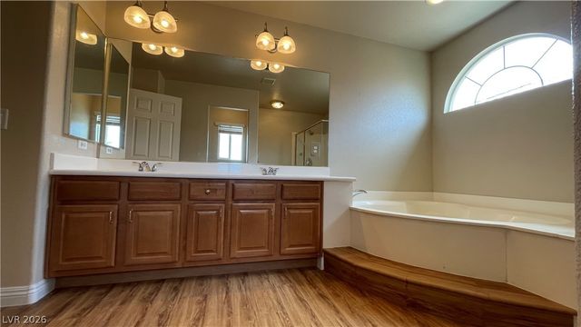 1036 Bearpaw Catch Court, Henderson, NV 89052