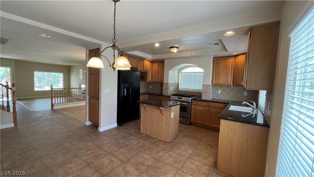 1036 Bearpaw Catch Court, Henderson, NV 89052