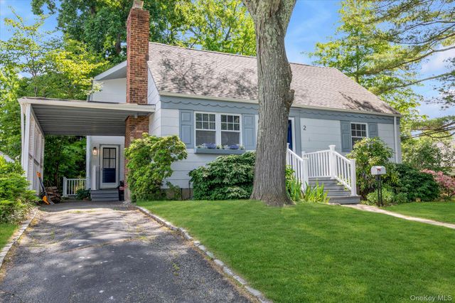 2 Inwood Road, Glen Cove, NY 11542