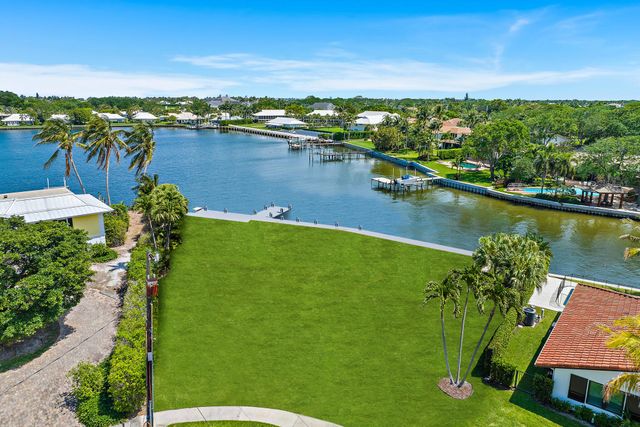 1454 Point Way, North Palm Beach, FL 33408