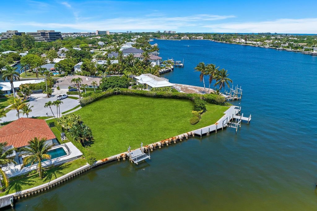 1454 Point Way, North Palm Beach, FL 33408