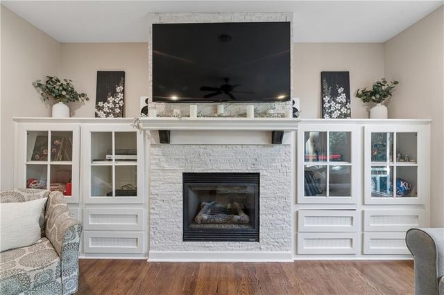 19769 W 107th Street, Olathe, KS 66061