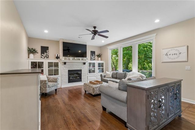 19769 W 107th Street, Olathe, KS 66061