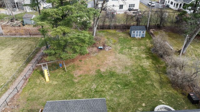 1174 Godfrey Lane, Niskayuna, NY 12309