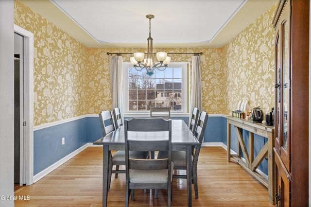 1174 Godfrey Lane, Niskayuna, NY 12309