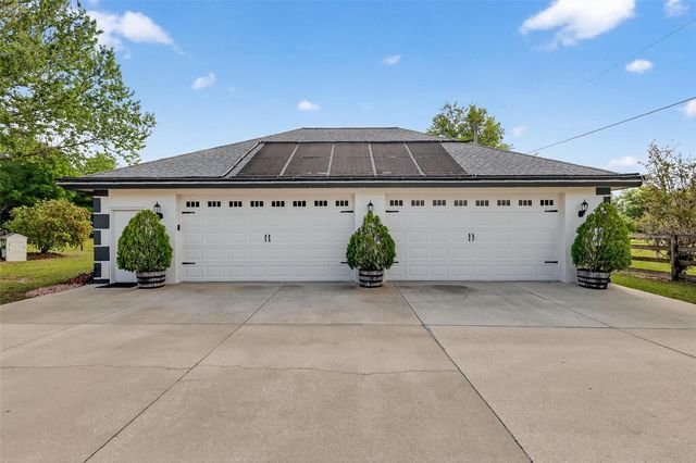 19703 TWIN PONDS ROAD, Umatilla, FL 32784