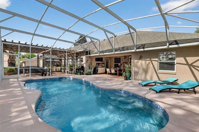 19703 TWIN PONDS ROAD, Umatilla, FL 32784