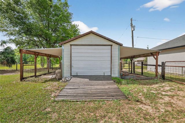 19703 TWIN PONDS ROAD, Umatilla, FL 32784