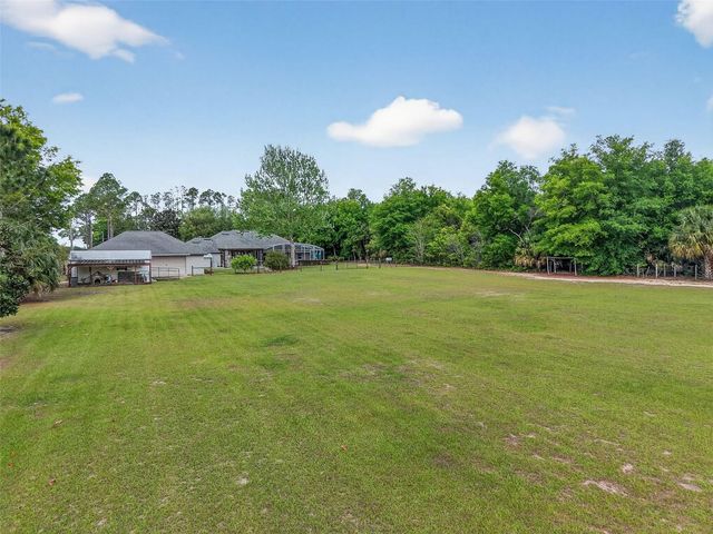 19703 TWIN PONDS ROAD, Umatilla, FL 32784