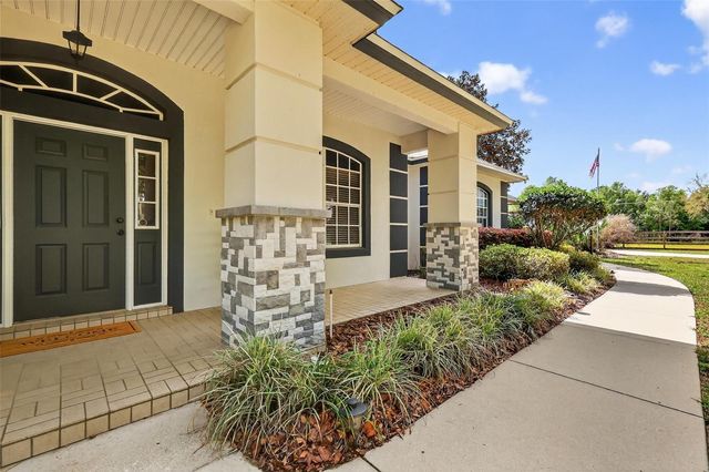 19703 TWIN PONDS ROAD, Umatilla, FL 32784