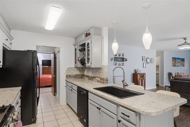 11304 Windmill Place, Oklahoma City, OK 73162