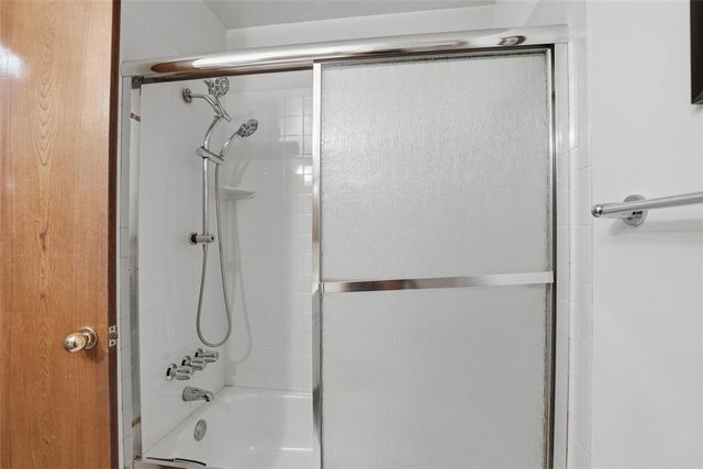 11304 Windmill Place, Oklahoma City, OK 73162