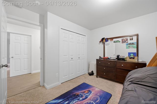 50486 Torrey Pines Drive, Macomb Township, MI 48042