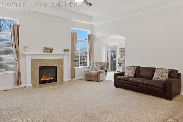 50486 Torrey Pines Drive, Macomb Township, MI 48042