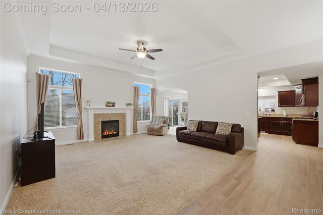 50486 Torrey Pines Drive, Macomb Township, MI 48042