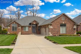 50486 Torrey Pines Drive, Macomb Township, MI 48042