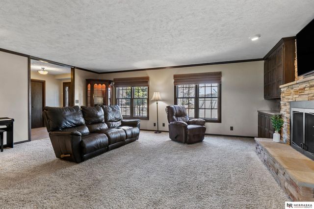 7621 Englewood Drive, Lincoln, NE 68510