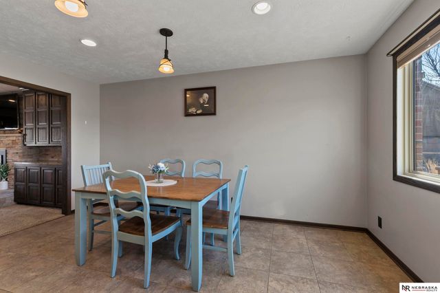 7621 Englewood Drive, Lincoln, NE 68510