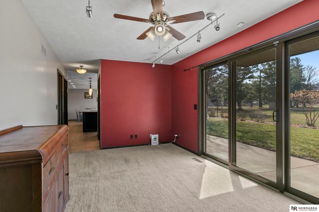 7621 Englewood Drive, Lincoln, NE 68510