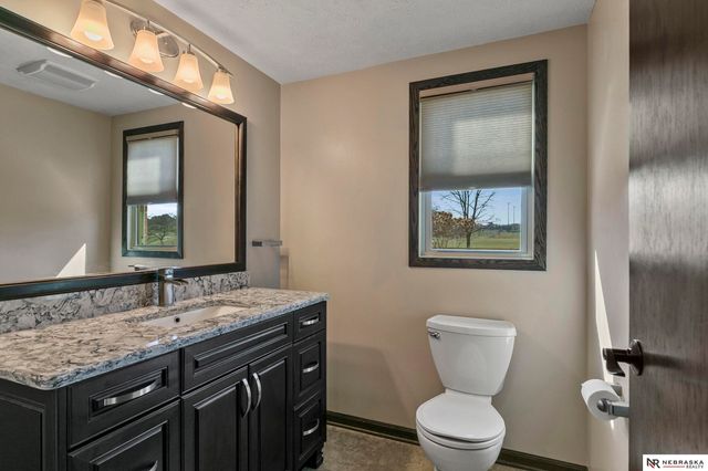 7621 Englewood Drive, Lincoln, NE 68510