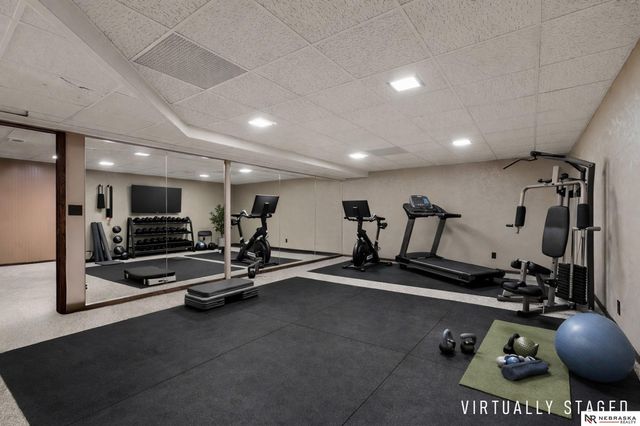 7621 Englewood Drive, Lincoln, NE 68510