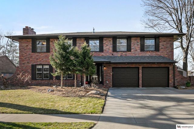 7621 Englewood Drive, Lincoln, NE 68510