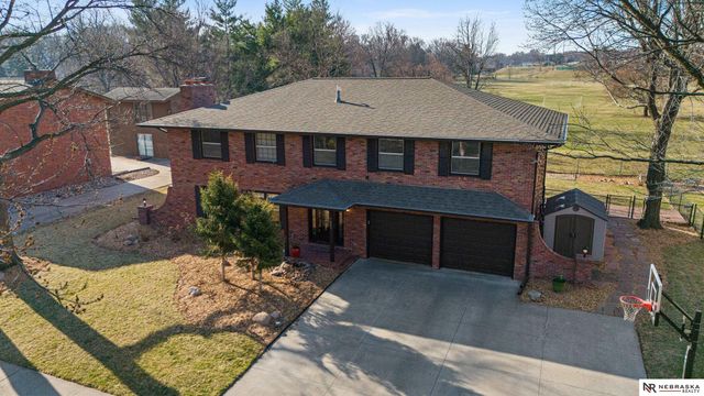 7621 Englewood Drive, Lincoln, NE 68510