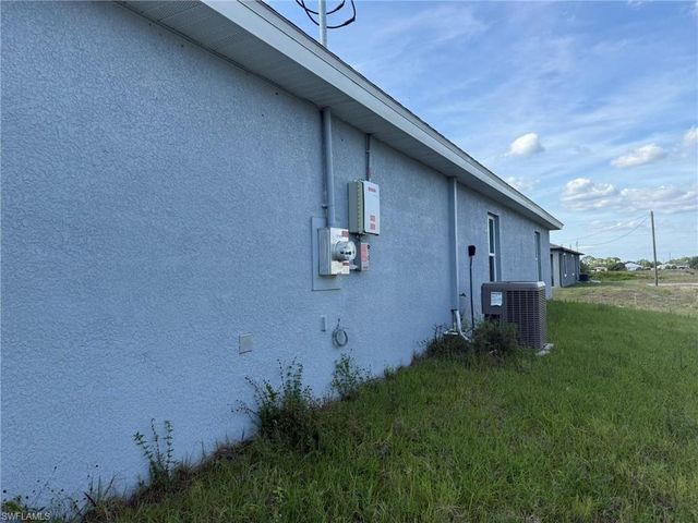 9026 Justice CIR, Labelle, FL 33935